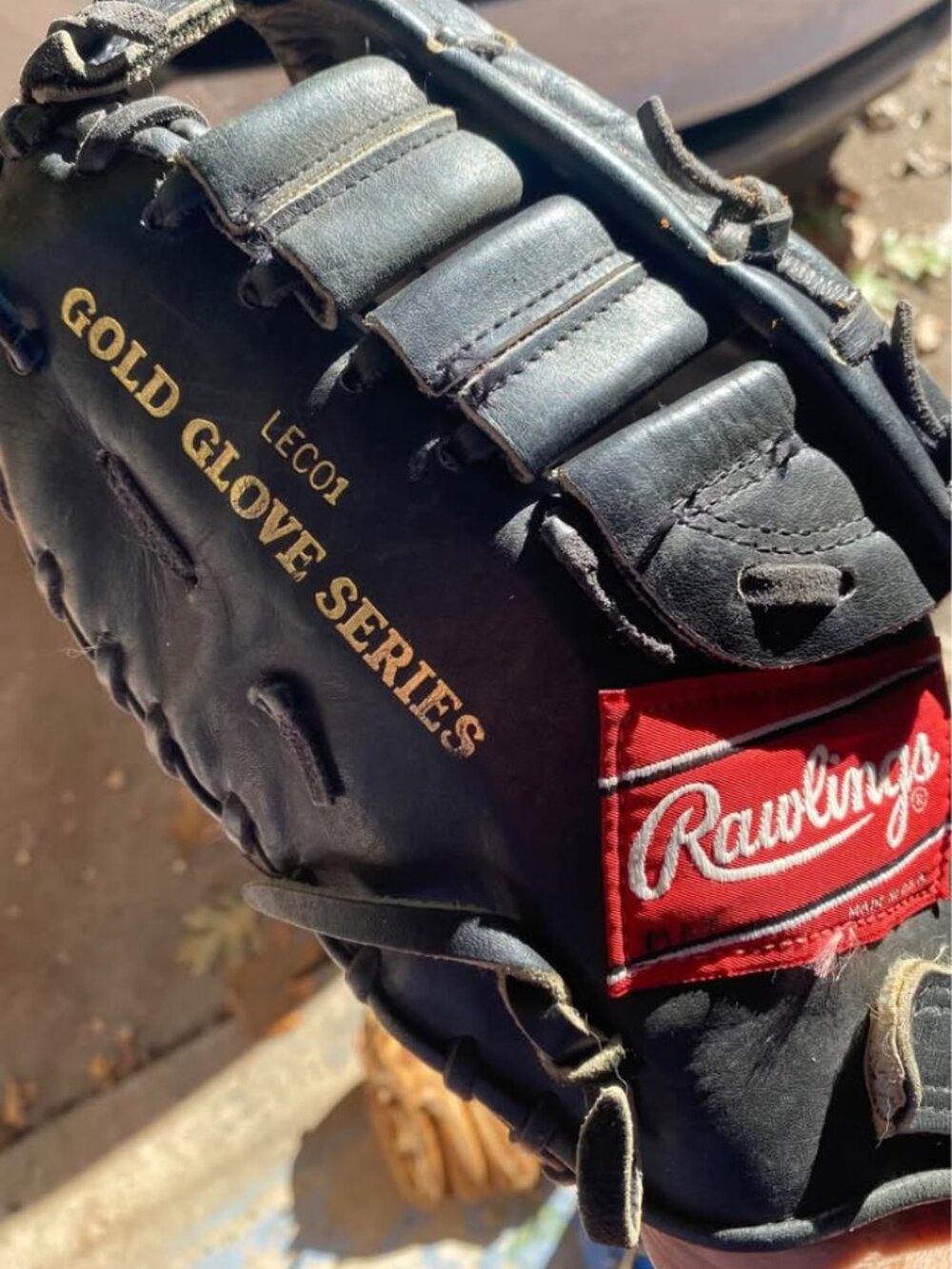 Rawlings LH 1B gold glove series